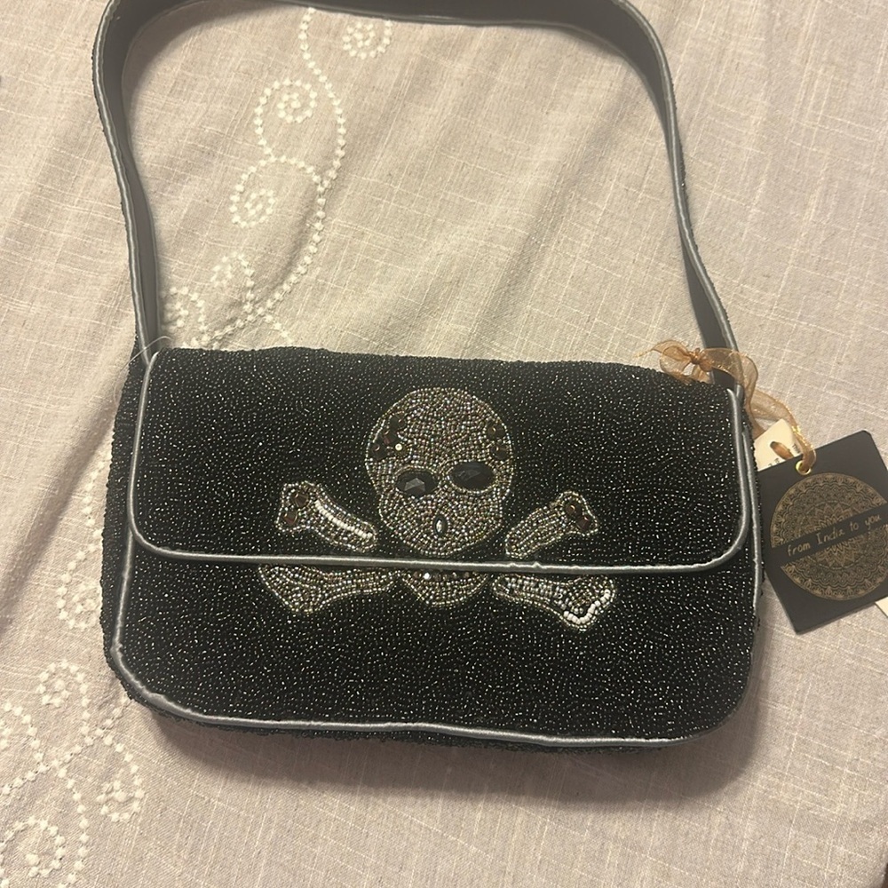 From India to you Beaded Skull Crossbones black and silver Shoulder bag